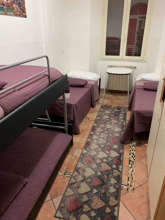 Hostel Zidan Rom